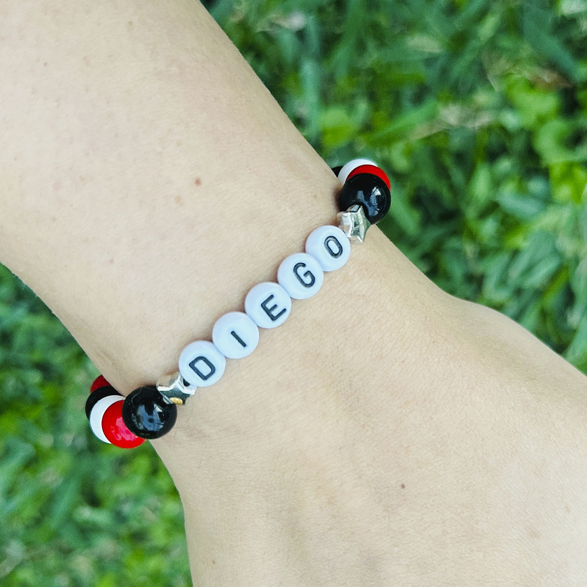 Pulsera Elástica Cuentas Diego Estrellas Platas